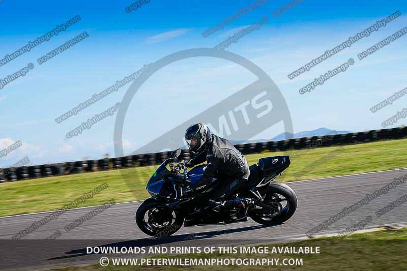 anglesey no limits trackday;anglesey photographs;anglesey trackday photographs;enduro digital images;event digital images;eventdigitalimages;no limits trackdays;peter wileman photography;racing digital images;trac mon;trackday digital images;trackday photos;ty croes